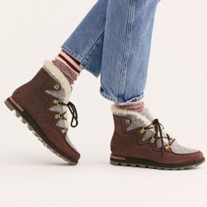 Sorel Sneakchic Alpine Boot 7.5 NWT